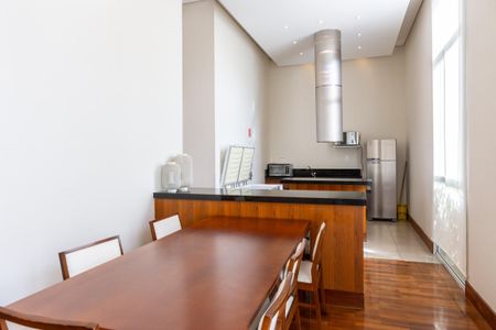 Apartamento à venda com 162m², 3 quartos e 3 vagasÁrea comum - Churrasqueira