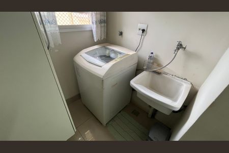 Apartamento à venda com 69m², 3 quartos e 1 vaga Apartamento à venda com 69m², 3 quartos e 1 vagaÁrea de Serviço