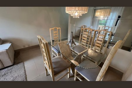 Apartamento à venda com 69m², 3 quartos e 1 vaga Apartamento à venda com 69m², 3 quartos e 1 vagaSala