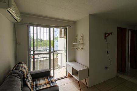 Sala de apartamento à venda com 2 quartos, 35m² em Olaria, Canoas