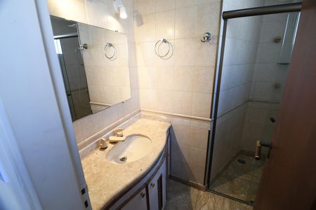 Apartamento à venda com 95m², 3 quartos e 1 vagaBanheiro da Suíte