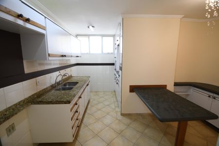 Apartamento à venda com 95m², 3 quartos e 1 vagaCozinha