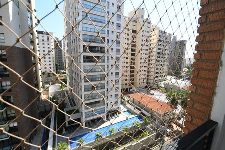 Sala - Vista de apartamento à venda com 3 quartos, 95m² em Cambuí, Campinas