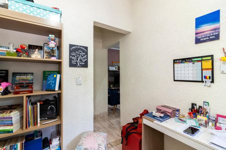 Casa à venda com 183m², 7 quartos e 3 vagasQuarto 5