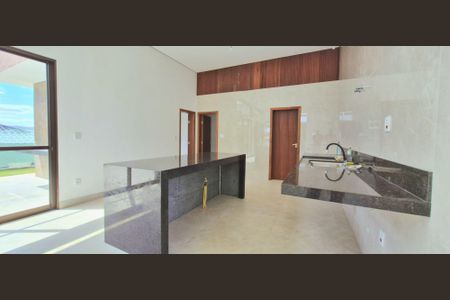 Casa de condomínio à venda com 525m², 4 quartos e 4 vagas Casa de condomínio à venda com 525m², 4 quartos e 4 vagasCozinha