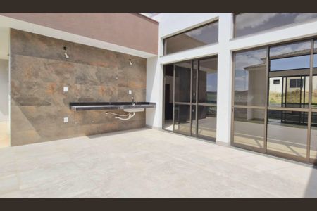 Casa de condomínio à venda com 525m², 4 quartos e 4 vagas Casa de condomínio à venda com 525m², 4 quartos e 4 vagasÁrea gourmet