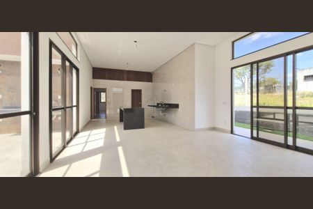 Casa de condomínio à venda com 525m², 4 quartos e 4 vagas Casa de condomínio à venda com 525m², 4 quartos e 4 vagasCozinha