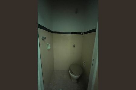 Casa de condomínio à venda com 70m², 2 quartos e 1 vaga Casa de condomínio à venda com 70m², 2 quartos e 1 vagaBanheiro de Serviço