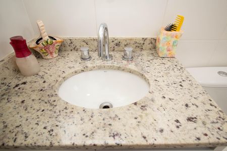 Apartamento à venda com 75m², 3 quartos e 2 vagasBanheiro da Suíte