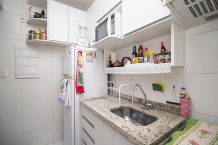 Apartamento à venda com 75m², 3 quartos e 2 vagasCozinha