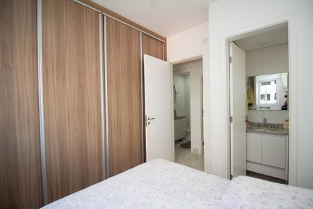 Apartamento à venda com 75m², 3 quartos e 2 vagasSuíte