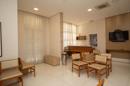 Apartamento à venda com 75m², 3 quartos e 2 vagasÁrea comum - Salão de festas