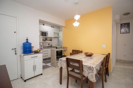 Apartamento à venda com 75m², 3 quartos e 2 vagasSala de Jantar