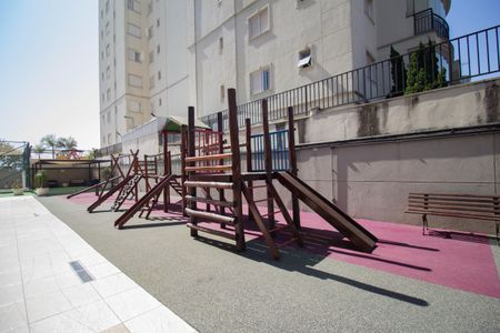 Apartamento à venda com 75m², 3 quartos e 2 vagasÁrea comum - Playground