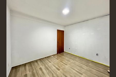 Apartamento à venda com 80m², 2 quartos e 2 vagas Apartamento à venda com 80m², 2 quartos e 2 vagasQuarto 1