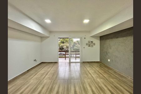 Apartamento à venda com 80m², 2 quartos e 2 vagas Apartamento à venda com 80m², 2 quartos e 2 vagasSala