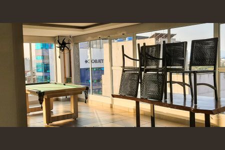 Apartamento à venda com 64m², 3 quartos e 2 vagas Apartamento à venda com 64m², 3 quartos e 2 vagasÁrea comum - Salão de festas