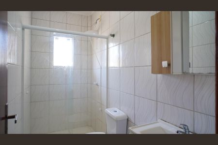 Banheiro  de casa para alugar com 2 quartos, 90m² em São João do Rio Vermelho, Florianópolis