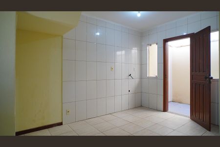 Cozinha  de casa para alugar com 2 quartos, 90m² em São João do Rio Vermelho, Florianópolis