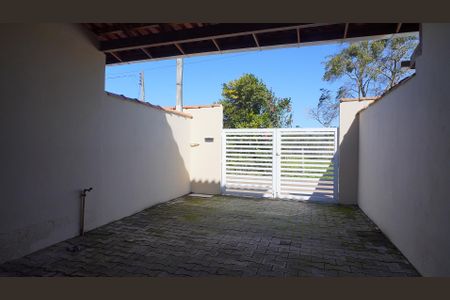 Garagem  de casa para alugar com 2 quartos, 90m² em São João do Rio Vermelho, Florianópolis