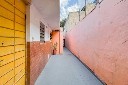 Casa à venda com 90m², 3 quartos e 1 vagaCorredor Externo - Casa 2