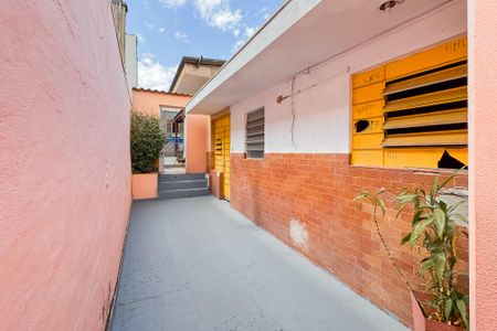 Casa à venda com 90m², 3 quartos e 1 vagaCorredor Externo - Casa 2