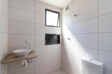 Apartamento à venda com 41m², 2 quartos e sem vaga Apartamento à venda com 41m², 2 quartos e sem vagaBanheiro da Suíte