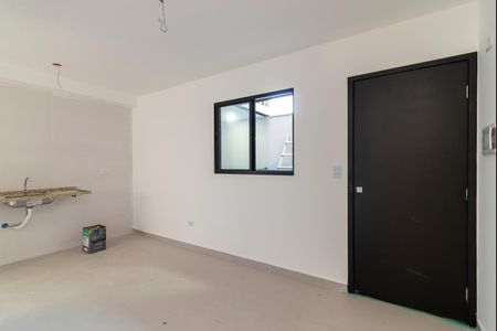 Sala/Cozinha de apartamento à venda com 1 quarto, 33m² em Parada Inglesa, São Paulo