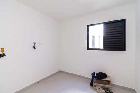 Quarto de apartamento à venda com 1 quarto, 33m² em Parada Inglesa, São Paulo