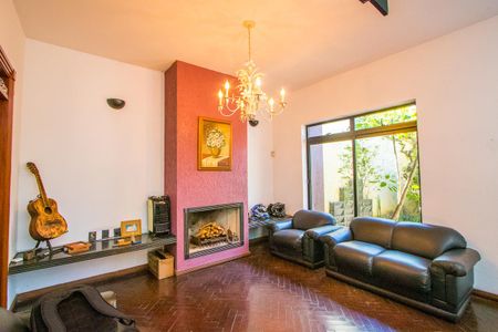 Casa à venda com 567m², 3 quartos e 8 vagasSala 3