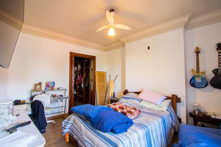 Casa à venda com 567m², 3 quartos e 8 vagasSuíte 1