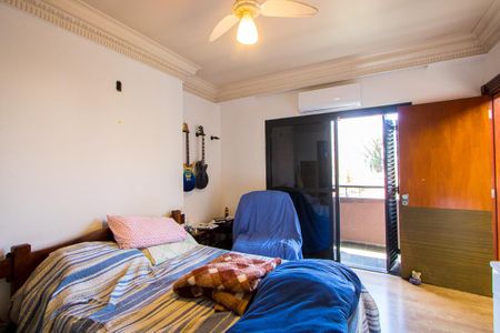 Casa à venda com 567m², 3 quartos e 8 vagasSuíte 1