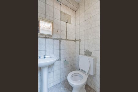 Casa à venda com 160m², 3 quartos e 2 vagasBanheiro de serviço