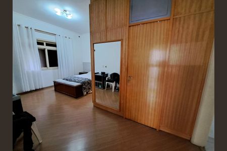 Casa à venda com 4 quartos, 520m² em Pacaembu, São Paulo