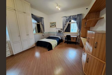 Casa à venda com 4 quartos, 520m² em Pacaembu, São Paulo