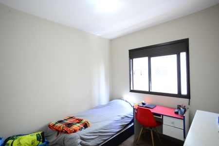 Apartamento para alugar com 120m², 3 quartos e 2 vagasQuarto 2
