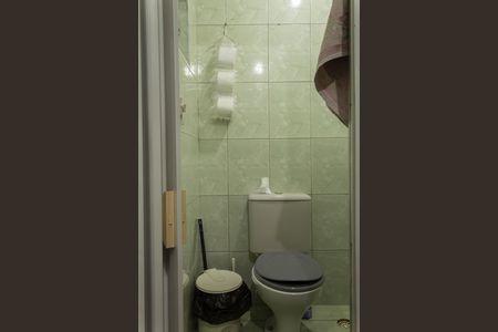 Casa à venda com 90m², 2 quartos e sem vaga Casa à venda com 90m², 2 quartos e sem vagaBanheiro de Serviço