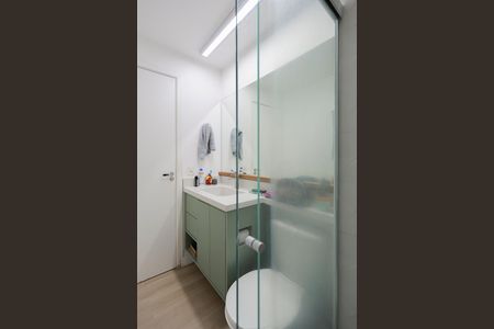 Apartamento à venda com 103m², 2 quartos e 2 vagas Apartamento à venda com 103m², 2 quartos e 2 vagasBanheiro social