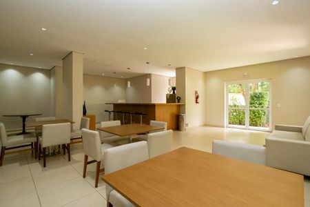 Apartamento à venda com 103m², 2 quartos e 2 vagas Apartamento à venda com 103m², 2 quartos e 2 vagasÁrea comum - Salão de festas