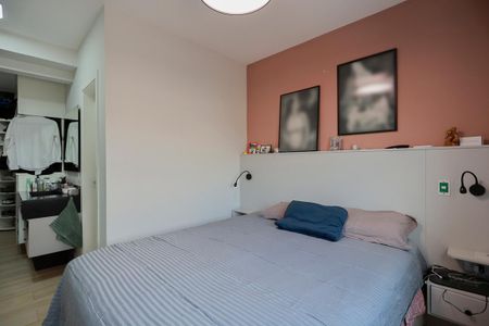 Apartamento à venda com 103m², 2 quartos e 2 vagas Apartamento à venda com 103m², 2 quartos e 2 vagasSuíte