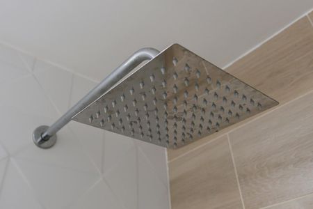 Banheiro social de apartamento à venda com 2 quartos, 103m² em Carandiru, São Paulo