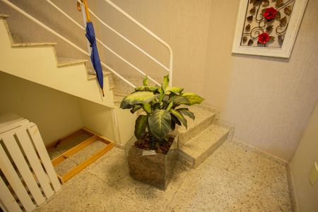 Casa de condomínio à venda com 180m², 3 quartos e 2 vagas Casa de condomínio à venda com 180m², 3 quartos e 2 vagasHall de Entrada