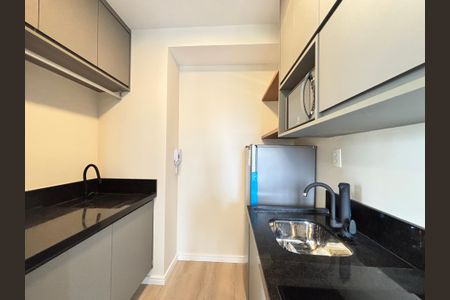 Apartamento para alugar com 30m², 1 quarto e 1 vagaSala/Cozinha