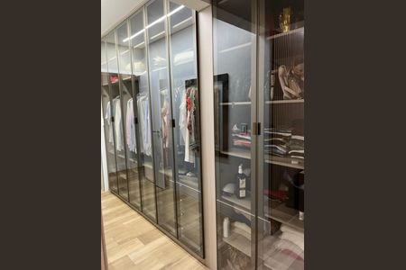 Apartamento à venda com 164m², 3 quartos e 3 vagasCloset da suíte