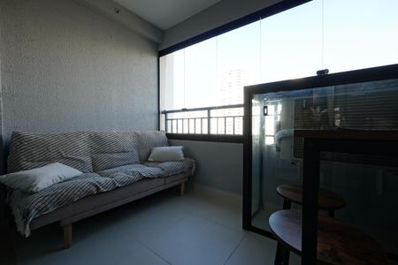 Studio para alugar com 32m², 1 quarto e sem vagaVaranda