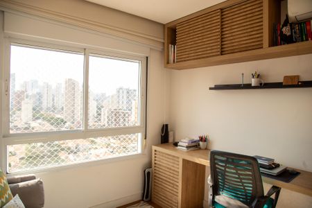 Apartamento à venda com 225m², 3 quartos e 4 vagasEscritório