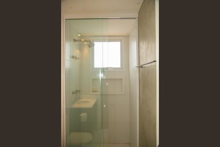 Apartamento à venda com 225m², 3 quartos e 4 vagasBanheiro da Suíte 1