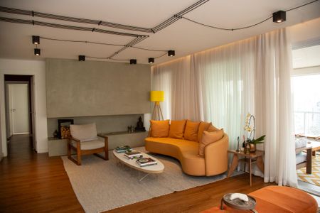 Apartamento à venda com 225m², 3 quartos e 4 vagasSala