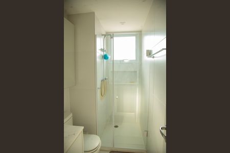 Apartamento à venda com 225m², 3 quartos e 4 vagasBanheiro da Suíte 2