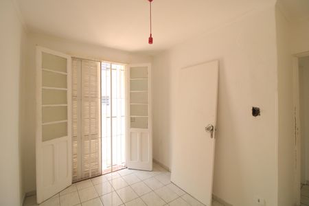 Casa à venda com 95m², 2 quartos e 2 vagasQuarto 2